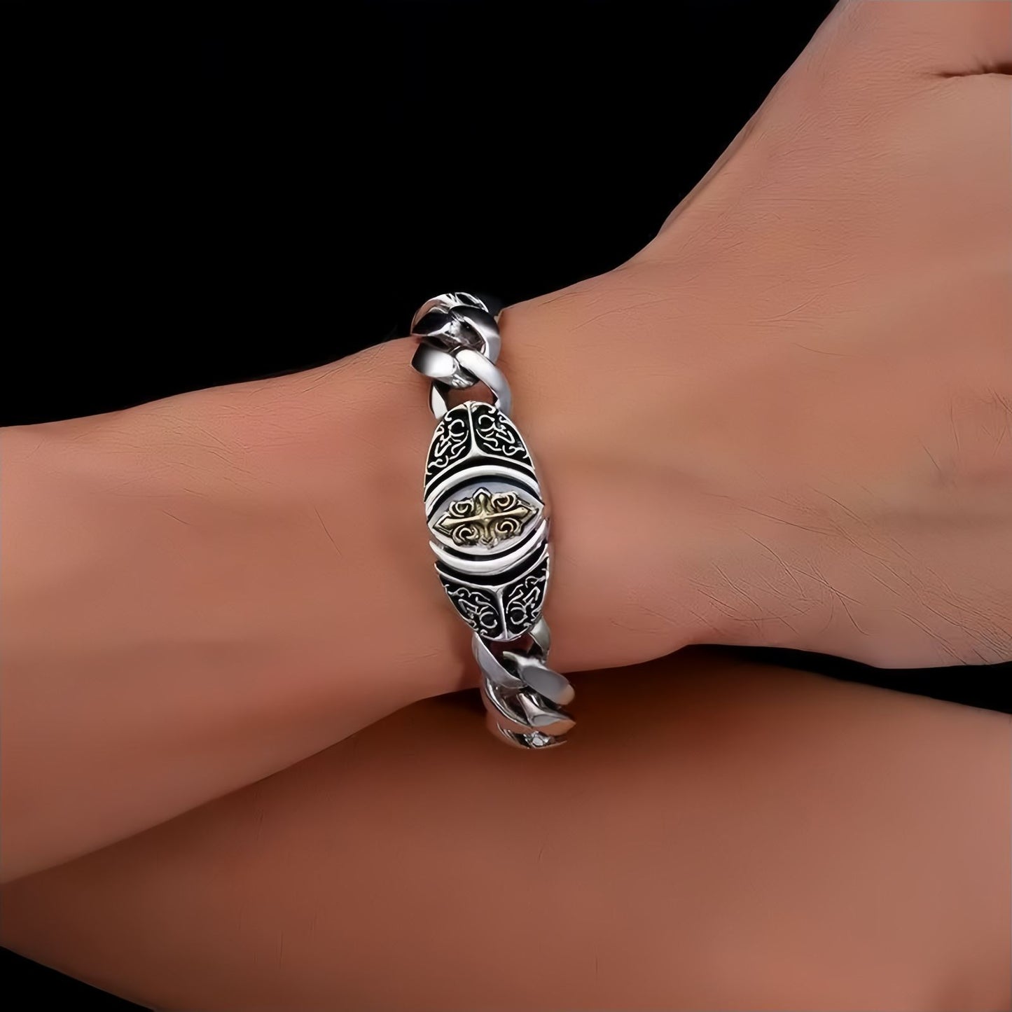 Vintage Carved Men's Cross Cuban Chain Bracelet