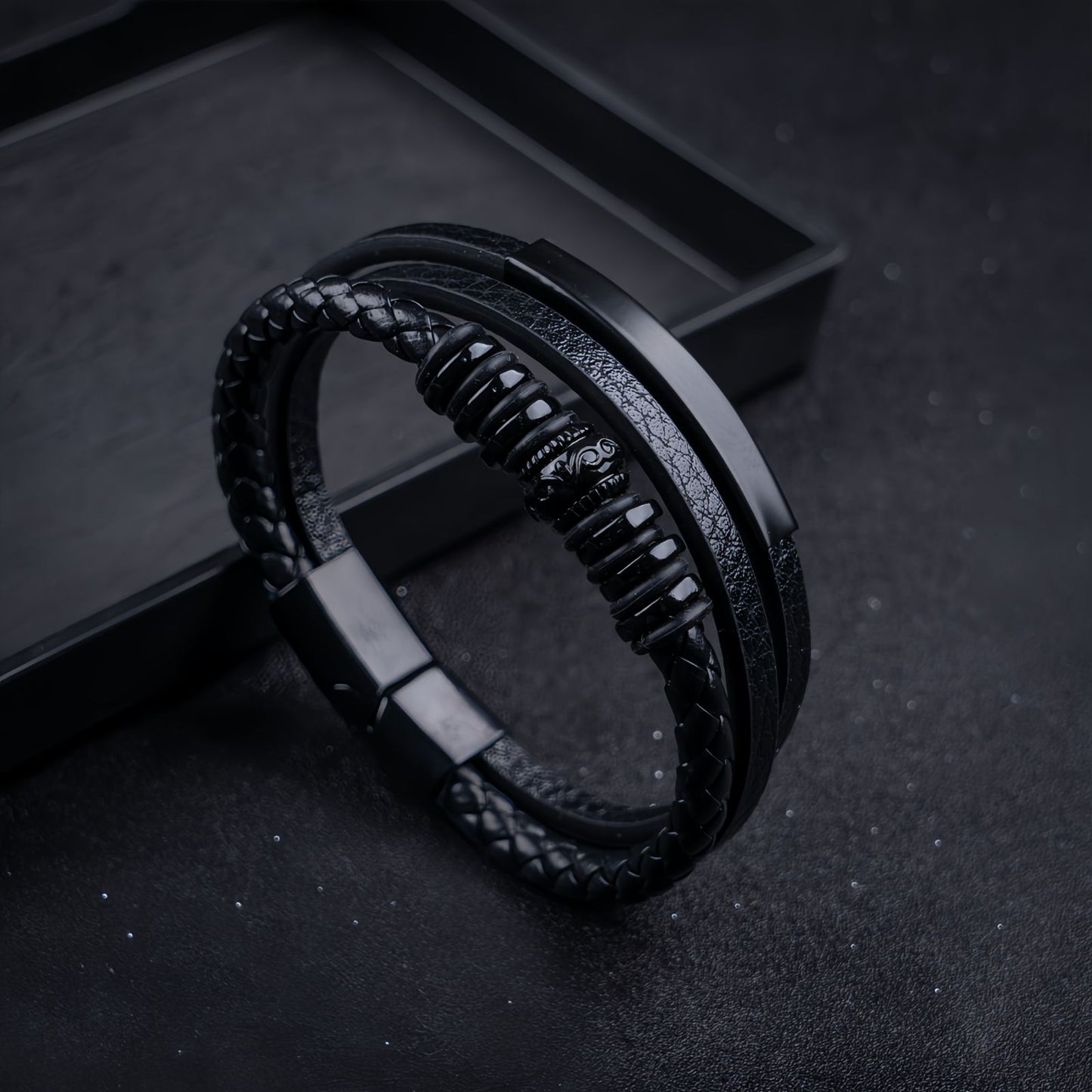 Decorative Metal Ring Men’s Leather Bracelet