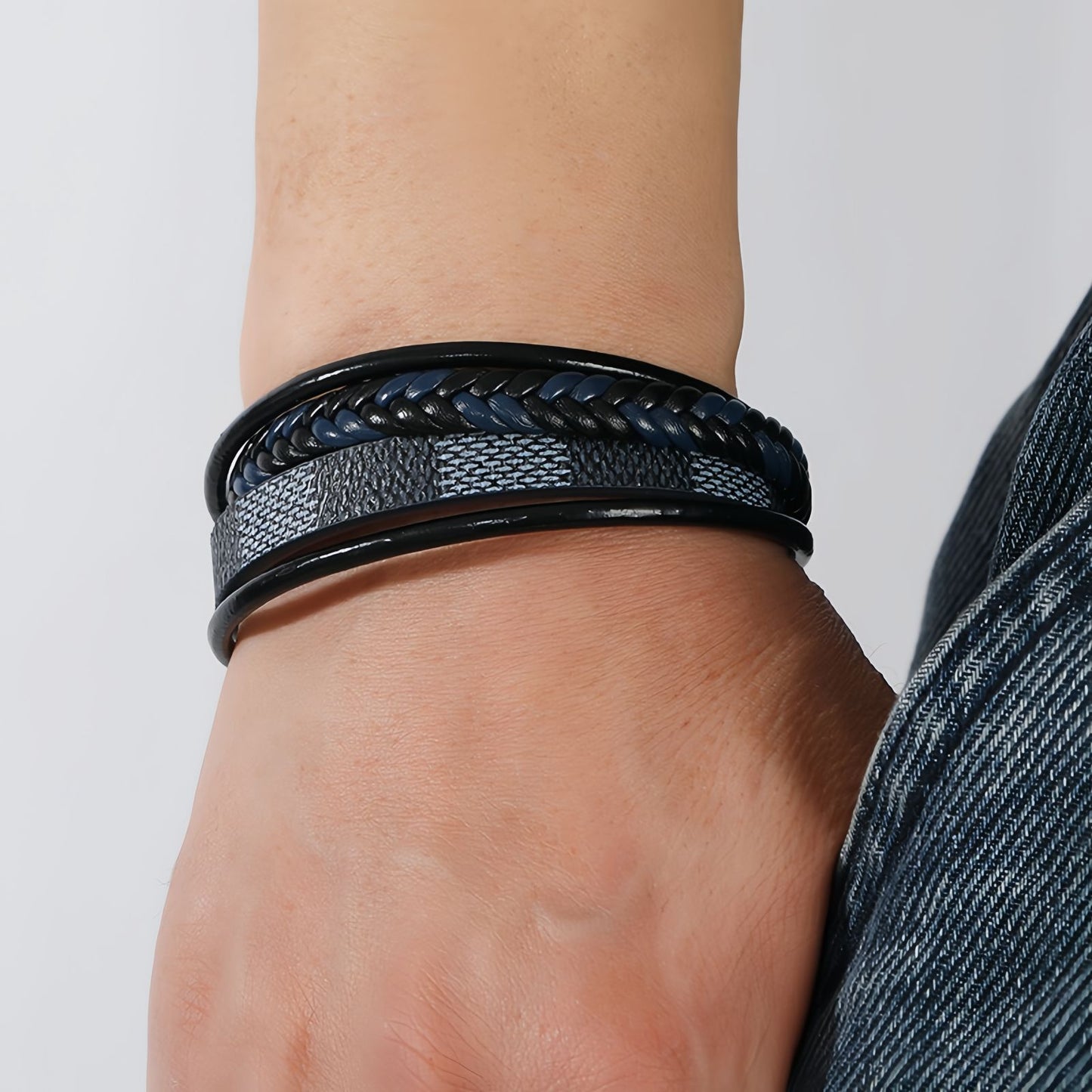 Striped Weave Men’s Leather Bracelet